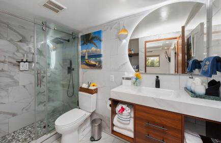 Spectacular luxury , modern oceanfront condo Maalaea-Kihei ,Maui - Foto 32