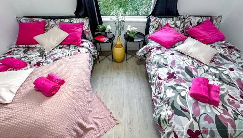 Holly street house with Separate Entrance,Glasgow edge - Foto 2