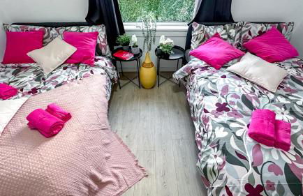 Holly street house with Separate Entrance,Glasgow edge - Foto 2