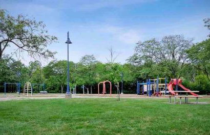 Cozy 4-Bedroom Apartment in Evanston - Foto 47