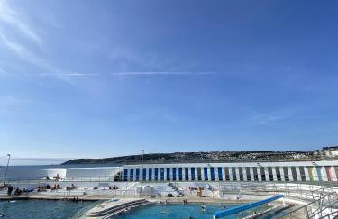 Spacious, seaside, Victorian home "Bay View Terrace", Penzance - Photo 25