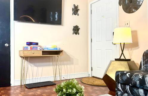 Sleep with a LION! 3 bedroom, near Downtown, Tremont, Ohio city!! - Foto 10