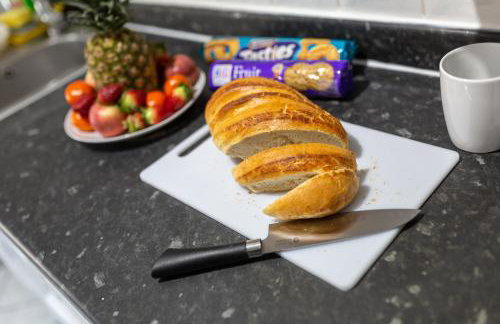 Superb Spacious House For Contractors & Families & Private Parking By Liverpool Short Stay - Foto 30