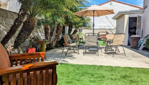 5 Minutes to South Bay Beaches! Private 2 bedroom 2 bath 2 level home with patio Excellent value! - Foto 5, Garden, sunbed