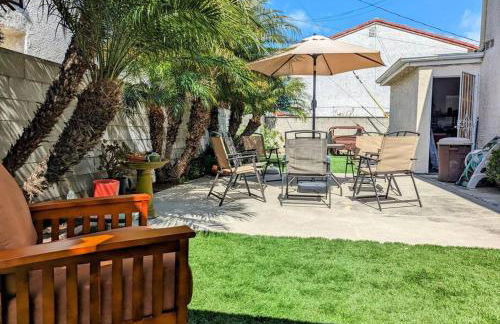 5 Minutes to South Bay Beaches! Private 2 bedroom 2 bath 2 level home with patio Excellent value! - Foto 5