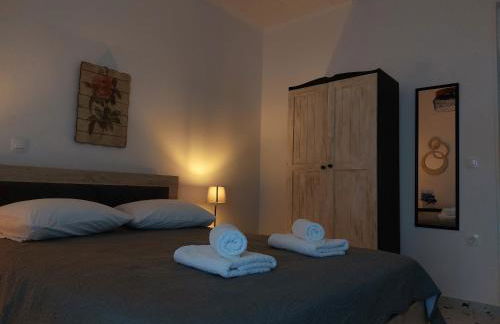 Roula's Studios - Foto 41