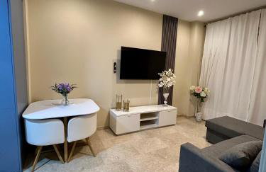 Apartamento con garaje en Apartour Vertice - Photo 9