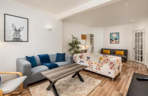 Family Friendly 3 Bed Home In Pinner Pets Welcome - Pass the Keys - Foto 1