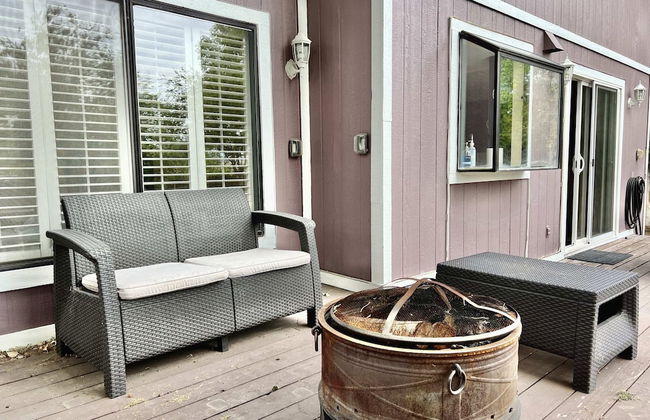 DT Reno - 4BR Home w Patio BBQ Grill Games Room - Foto 34