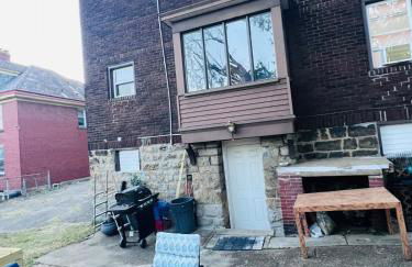 Penn House - Beautiful 3 Bedroom Apartment - Photo 17