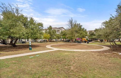 Landing Stylish 1BD Game Room Gym - Foto 26