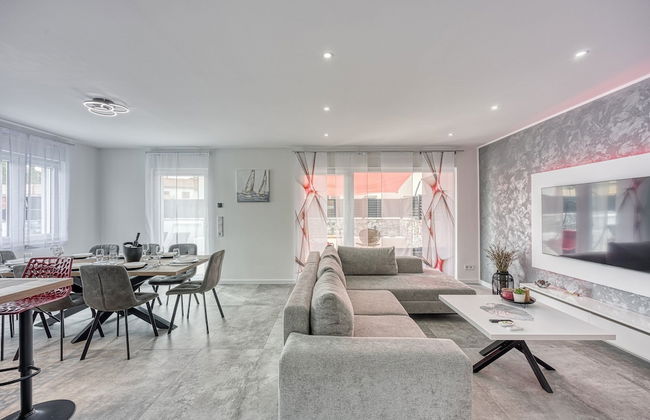 Peaceful Blooming Villa With Pool - Foto 16