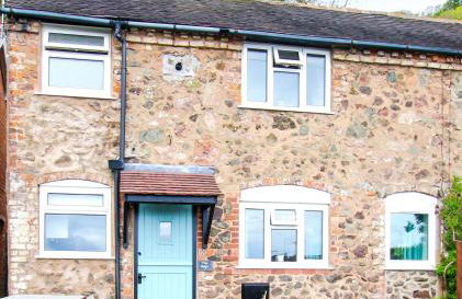 Romantic & Cosy Cottage with Direct Access to the Hills - Foto 1