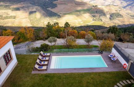Spacious Villa with Private Pool & Garden in Douro, by Hopstays - Foto 47