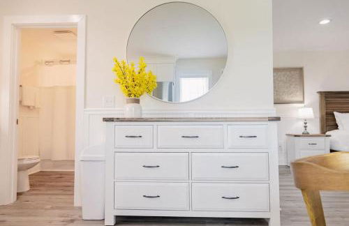 Adjacent 1st Floor 1007 Queen & 1008 King - Photo 21