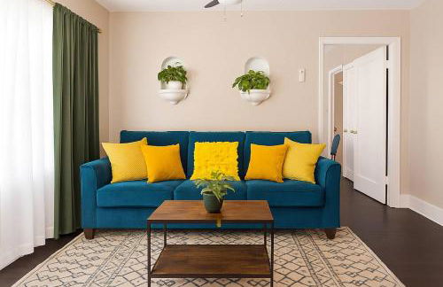 Large Top Floor Lookout (Pet-friendly) King 1 Bed - Foto 10