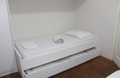 Apartamento à Beira-Mar e Centro Tramandaí Frente calçadão - Foto 19