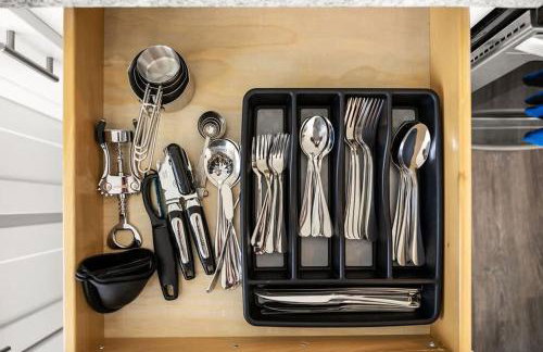 The 1A Escape Deck w Ocean Views Walk to Beach - Foto 20