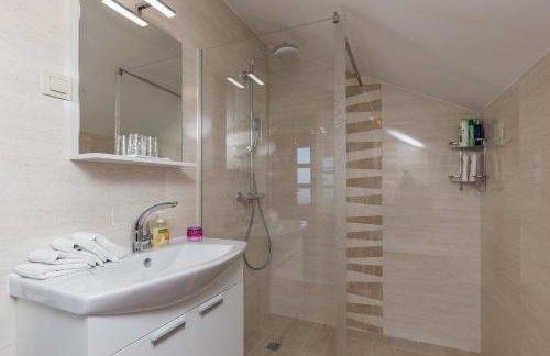 Apartment Cetinic - Two Bedroom Apartment With Terrace and Sea View - Foto 25