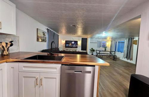 Stunning Vacation Rental with Foosball and Barbecue in Meadview, Arizona - Foto 26