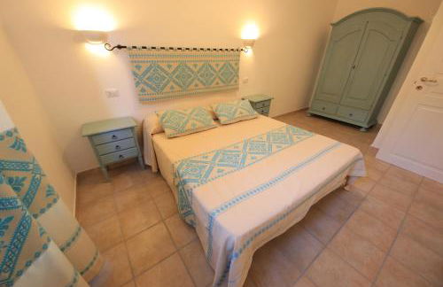 ### Appartamenti sulla SPIAGGIA al POETTO ### - Foto 12