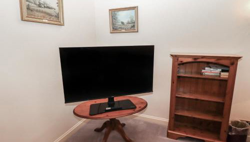 Lavender Cottage - Photo 4