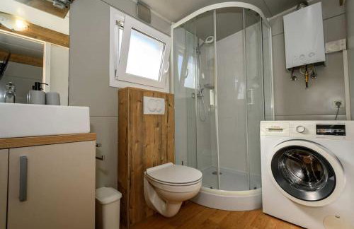 Cozy and Chic Little House with Pool Ivinj - 3 - Foto 38