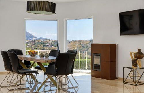 Villa Vista Verde Mijas Golf - Luxury with Optional heated pool & jacuzzi - Photo 16