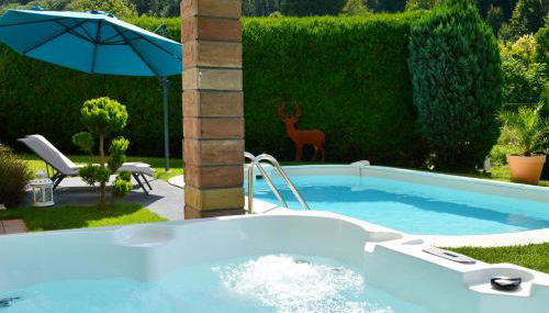 Le Gîte de l'Ecureuil - Foto 3, Garden