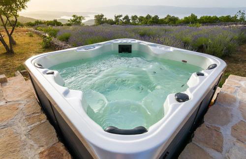 Holiday house with a parking space Humac, Hvar - 8805 - Photo 9