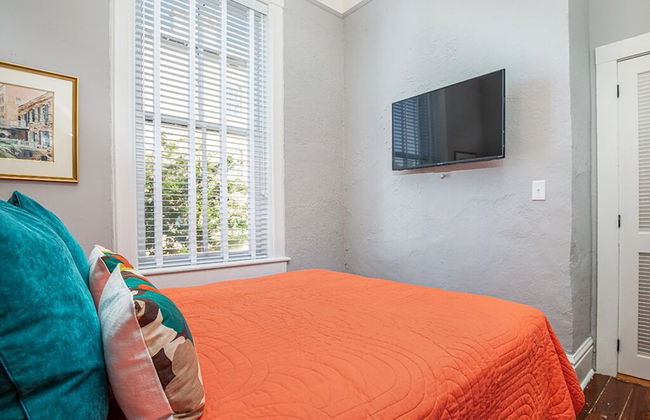 Whitaker By Design by Tybee Vacation Rentals - Photo 8