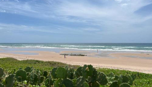 Casa Pé na Areia in Flamengo Beach - Ampla - Photo 4