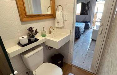 Studio completo com ar condicionado, na Verolme - Foto 11