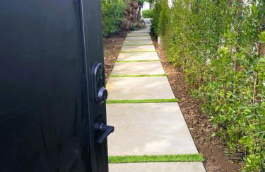 Guest house with private entry and large pool - Foto 2