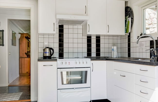 3 bedroom House in Asarum with garden and terrace - Photo 9