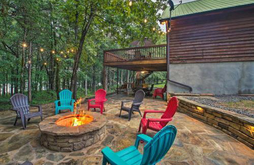 Waterfront Lake Dardanelle Home with Dock and Fire Pit - Foto 32
