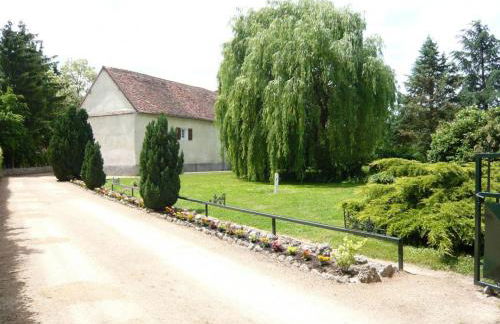 Grande maison à Saint-Pourçain avec piscine, sauna et WiFi - FR-1-489-60 - Foto 28