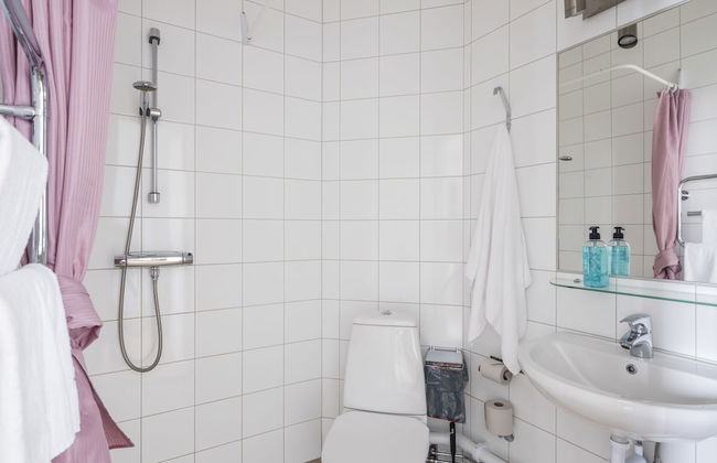 Slagsta Gate Hotell - Photo 15