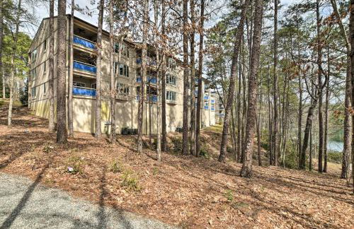 Lake Keowee Resort Condo with Balcony and Pool Access! - Foto 26