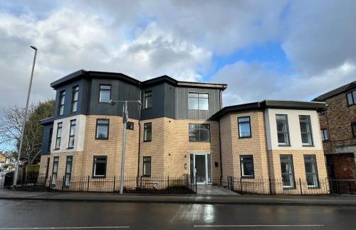 5 Town centre, entire flat, free parking king bed - Foto 8