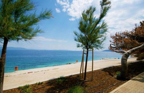 Villa Kalac, a charming holiday pool oasis near the sea - Foto 24