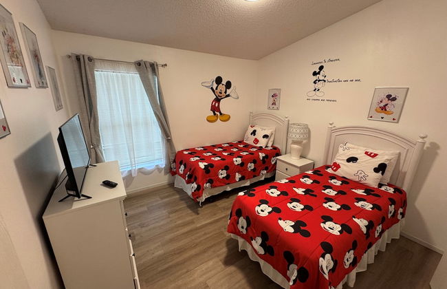 4 Bedroom, 3 Bath Hampton Lakes Home With Private Pool - Near Disney! - Foto 5