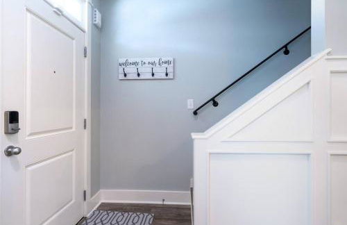 Bright Townhouse Downtown Lake Charles - Foto 11