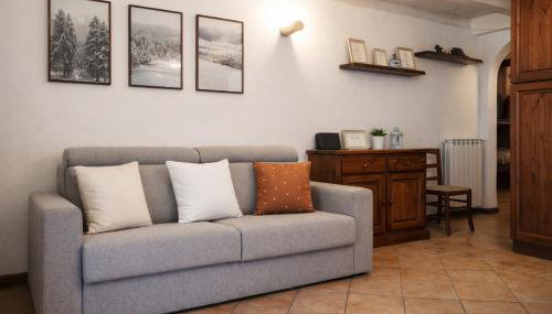 Luxury Tricolare con 6 posti letto e Giardino Privato-Garage & WIFI - Foto 3