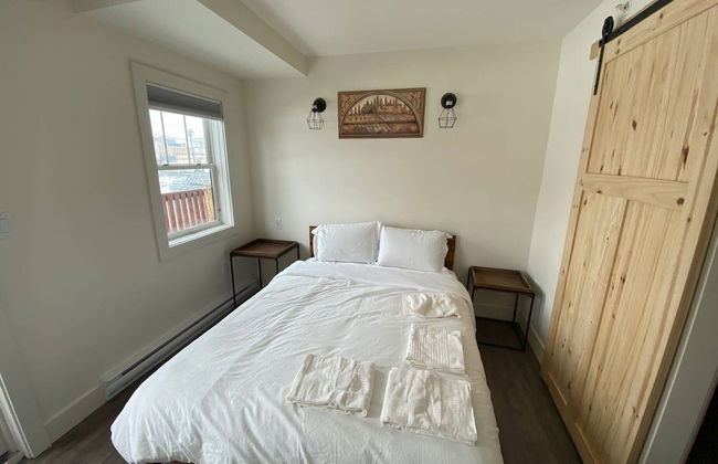 Lovely 1 Bedroom Condo With Free Parking And Balcony - Foto 2