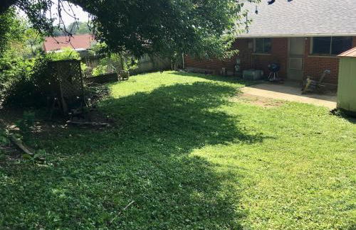 3BR Home, Pet-Friendly, Fenced Yard Near I-70, I-75, Hospitals, Wright-Patt AFB - Foto 16