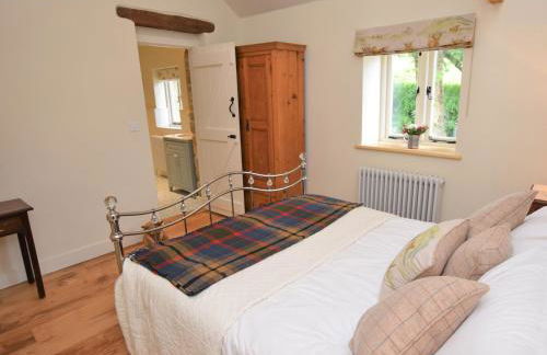 2 Bed in Stoke Abbott 50884 - Photo 11