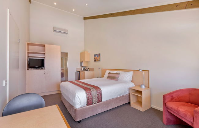 Tathra Beach House Apartments - Photo 8