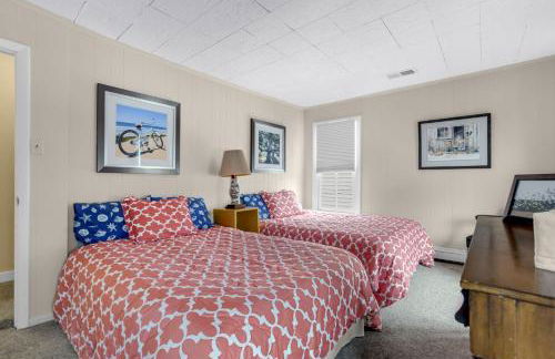 Artist Apartment - Idyllic villa steps from Town & the waterfront! - Foto 19