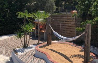 Pool Oasis with Mountain Views - Foto 4